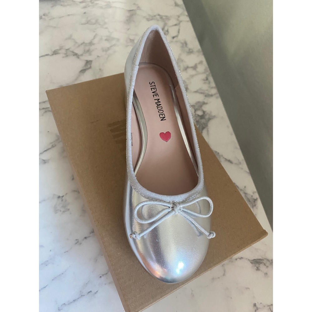 Steve Madden Kids JCHERISH Silver Metallic Ballet Flats Block Heel Size 2